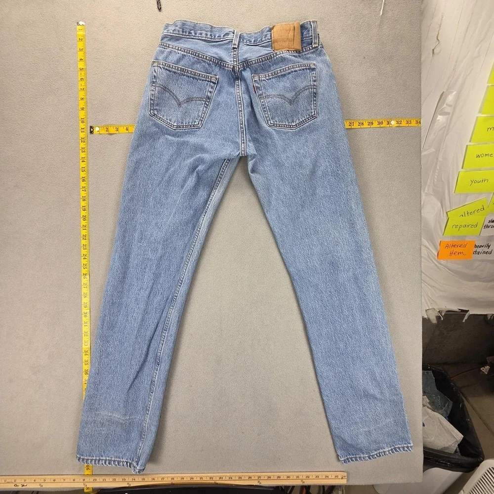 Vintage Levis 501 Jeans Mens‎ Light Wash Straight Button Fly Made USA Fits 30x34